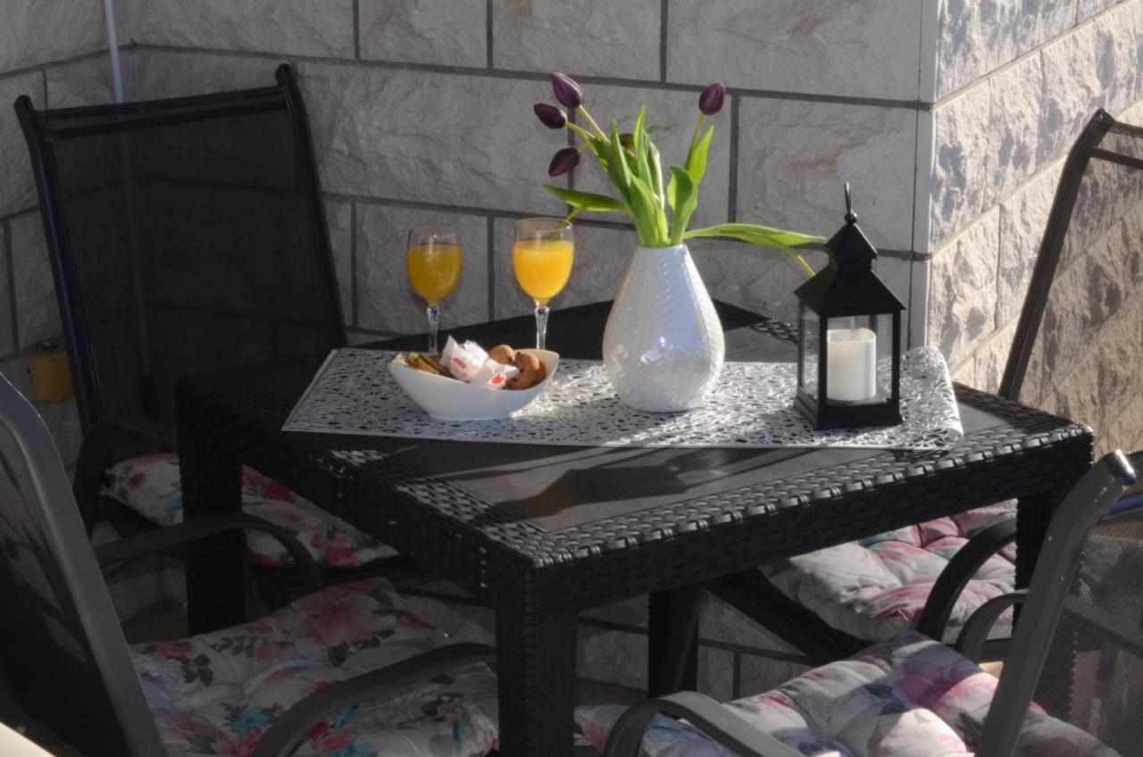 Luxury Apartments Mia Подстрана Экстерьер фото
