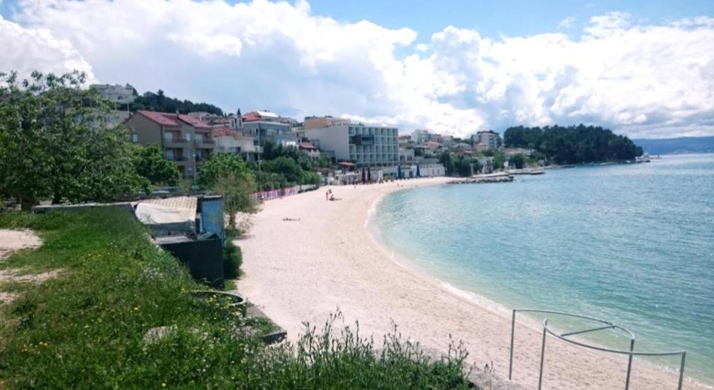 Luxury Apartments Mia Подстрана Экстерьер фото
